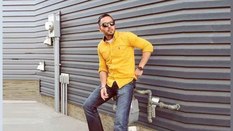 Prem Dhillon height